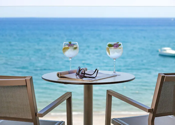 Amada Colossos Resort