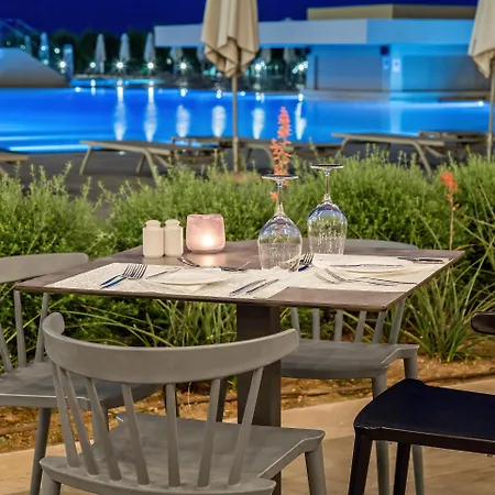 Amada Colossos Resort