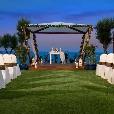 Resort Amada Colossos