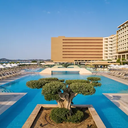 Курортный комплекс Amada Colossos 5*