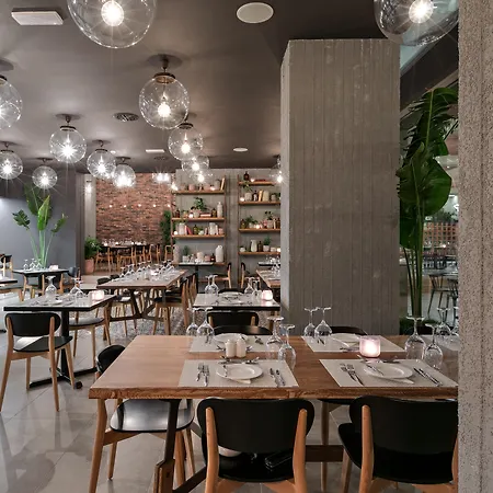 Amada Colossos リゾート