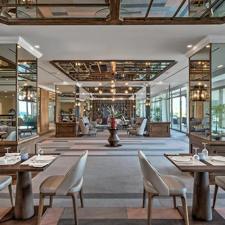 リゾート Amada Colossos ファリラキ