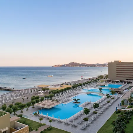 リゾート Amada Colossos ファリラキ